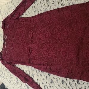 Fitted maroon bodycon dress